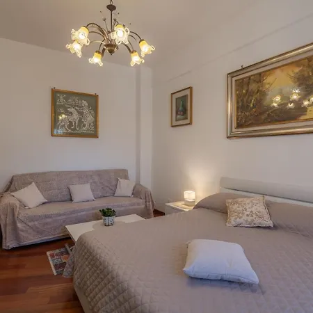 公寓 Delia Al Pigneto, Cute Fully Equipped *